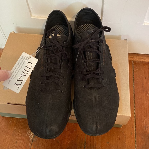 Merrill shoes - Picture 2 of 10